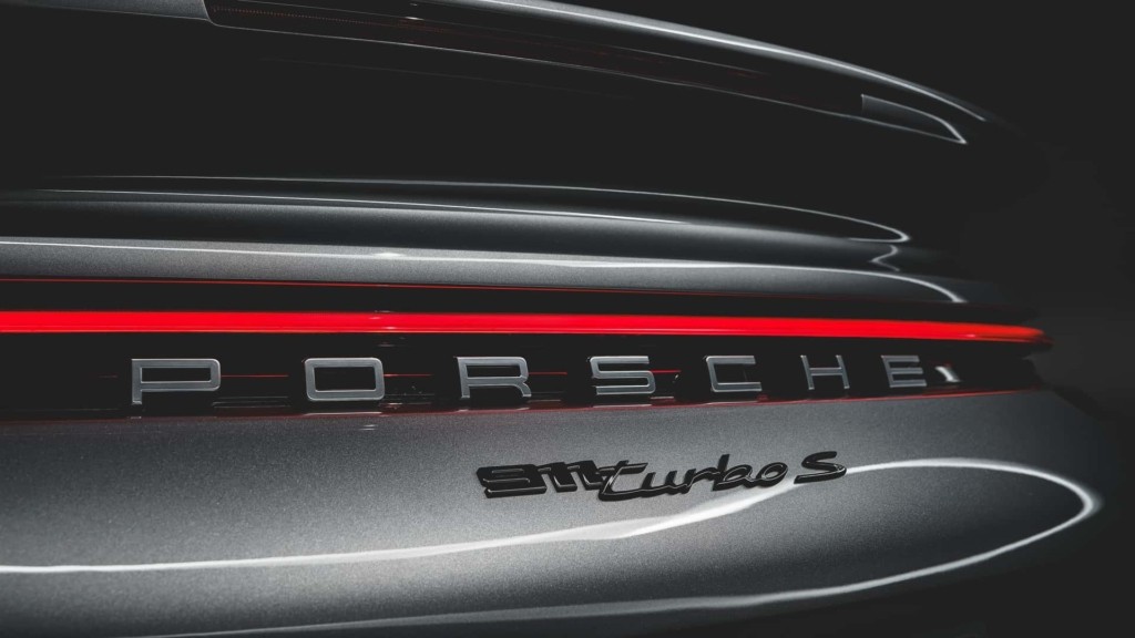 porsche-911-turbo-s