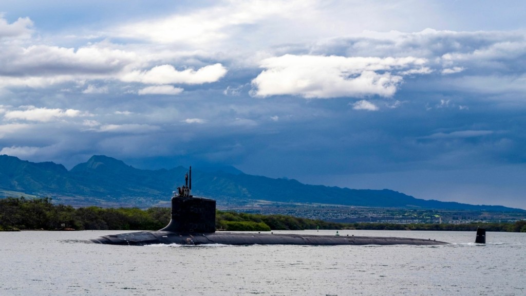 us-submarine-8435