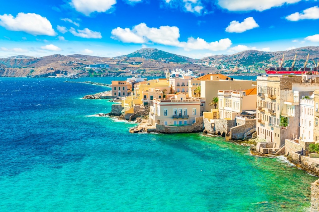 SIROS_SHUTTERSTOCK