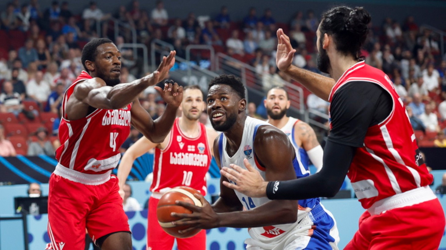 Šok na Eurobasketu: Gruzija izločila Francijo, prvič po letu 1985 brez Španije in Francije v četrtfinalu