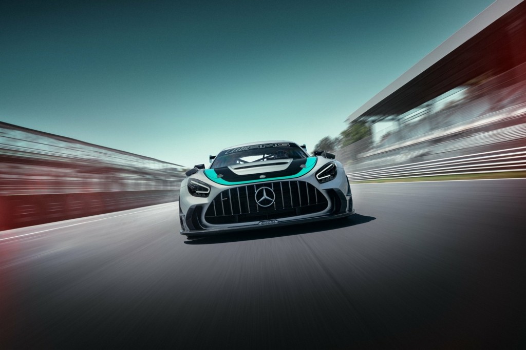 pi_mercedes_amg_20250904_gt2editionw16_09