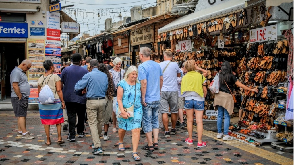 touristes athina
