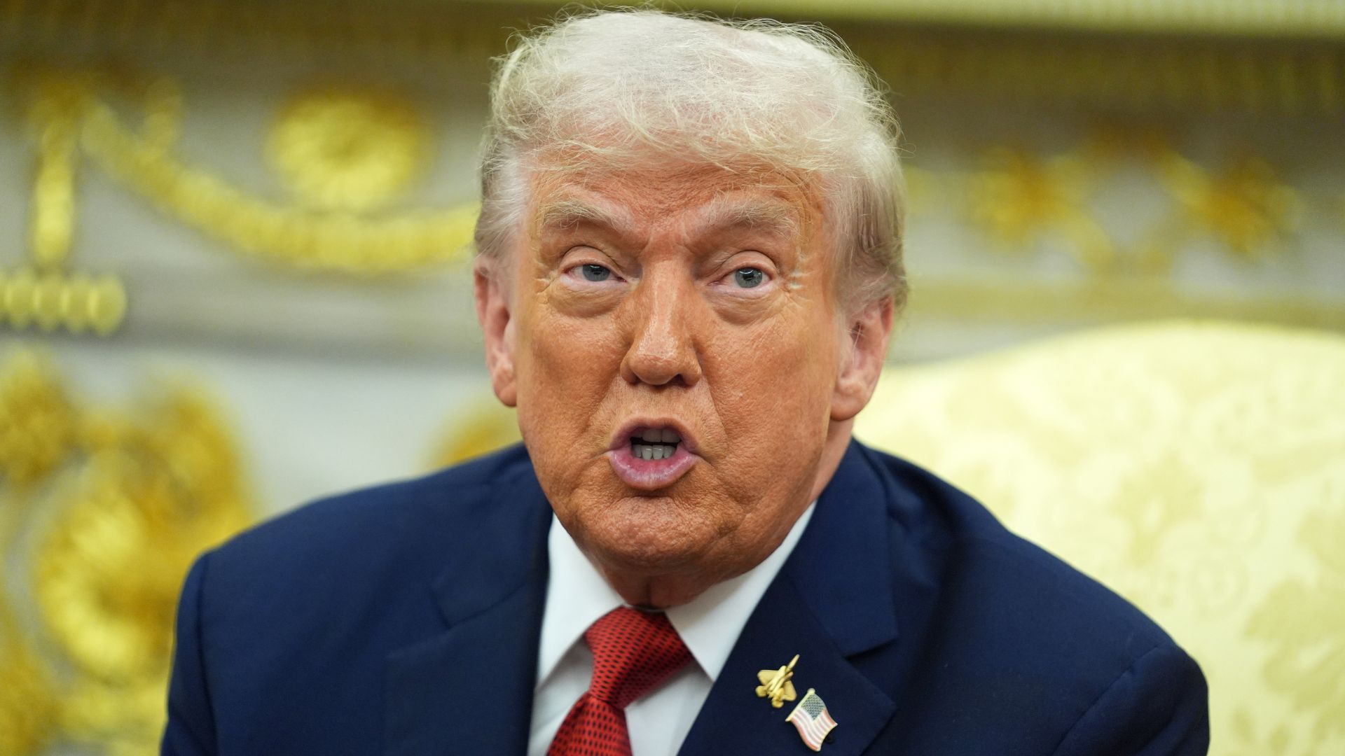 Τραμπ αναχωρώντας για Αίγυπτο: «Ο πόλεμος τελείωσε»