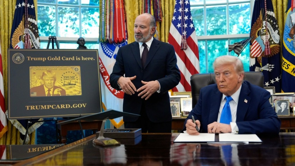 trump gold card