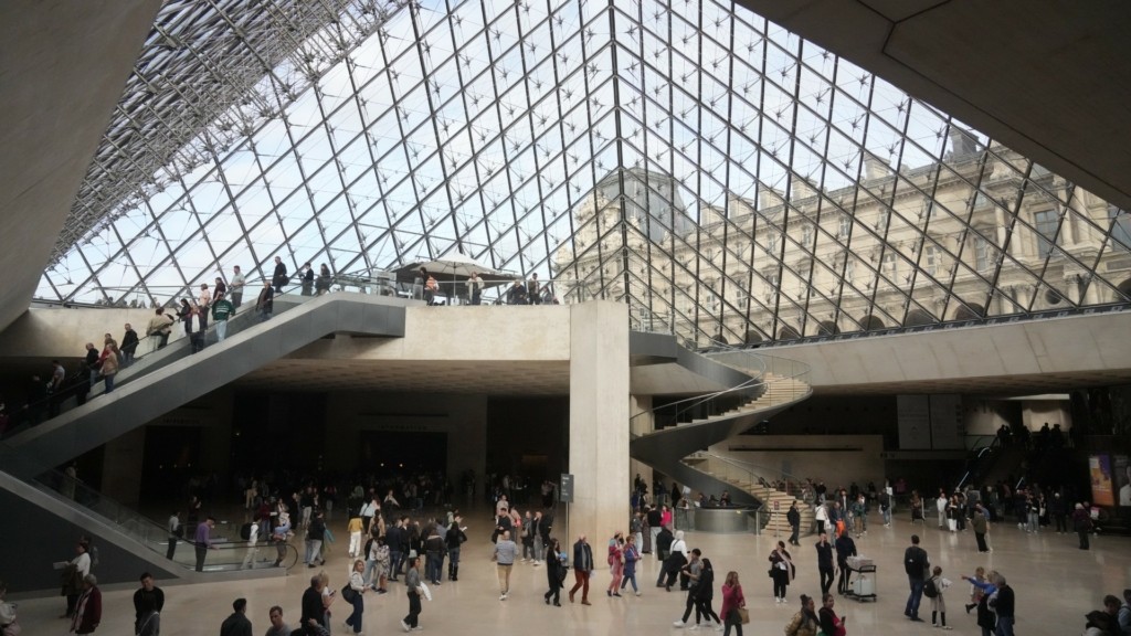 Louvre