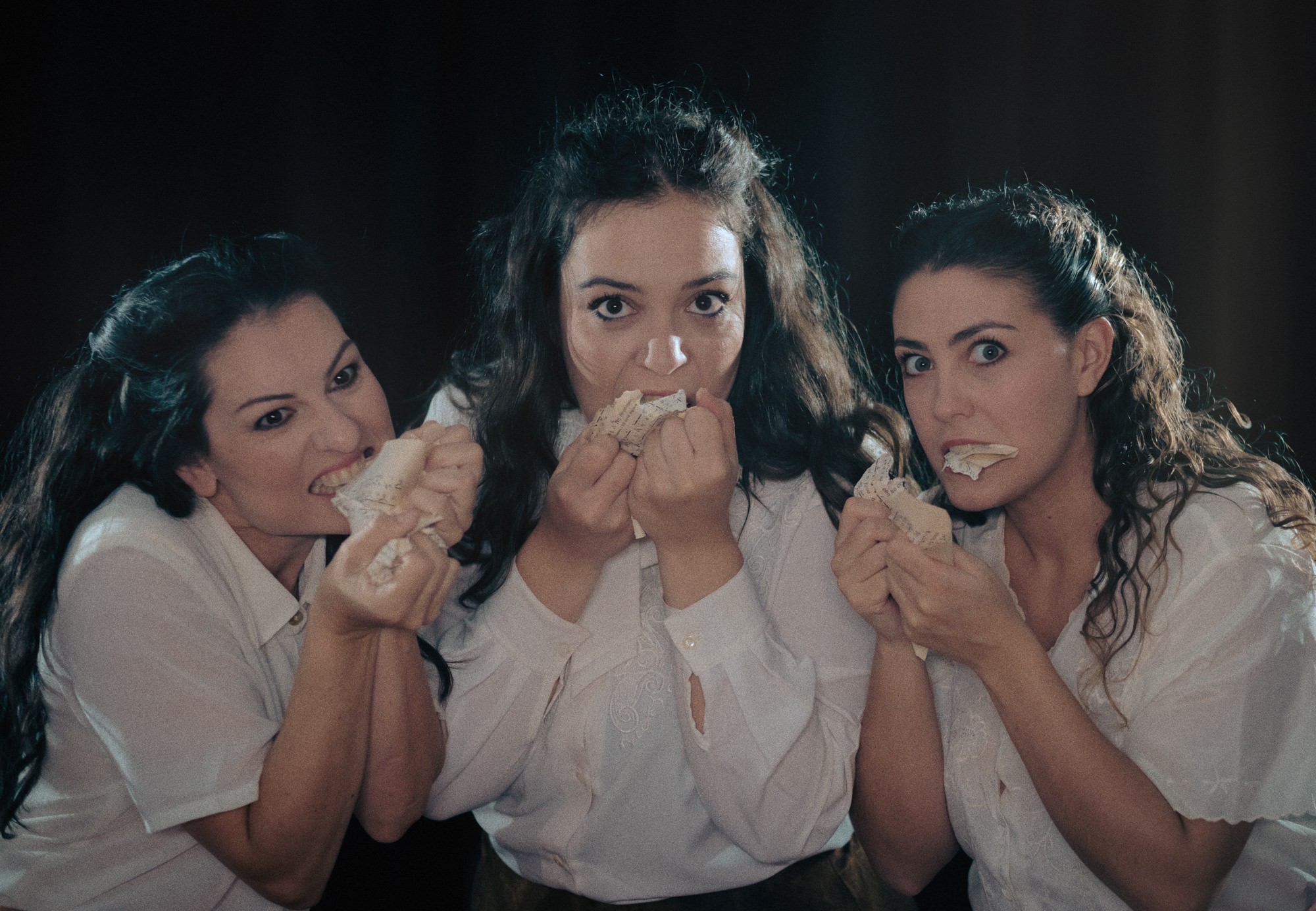 Οι Ανέγγιχτες» από 14 Νοεμβρίου στο Θέατρο ΧΩΡΟΣ | topontiki.gr