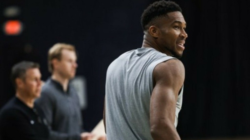 antetokounmpo bucks (1)