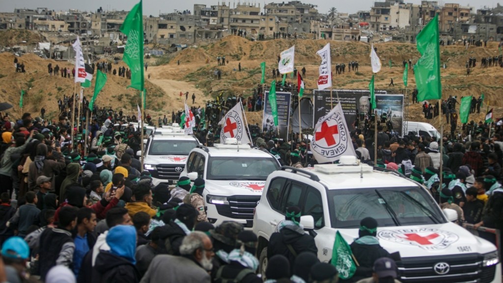 hamas hostage redcross