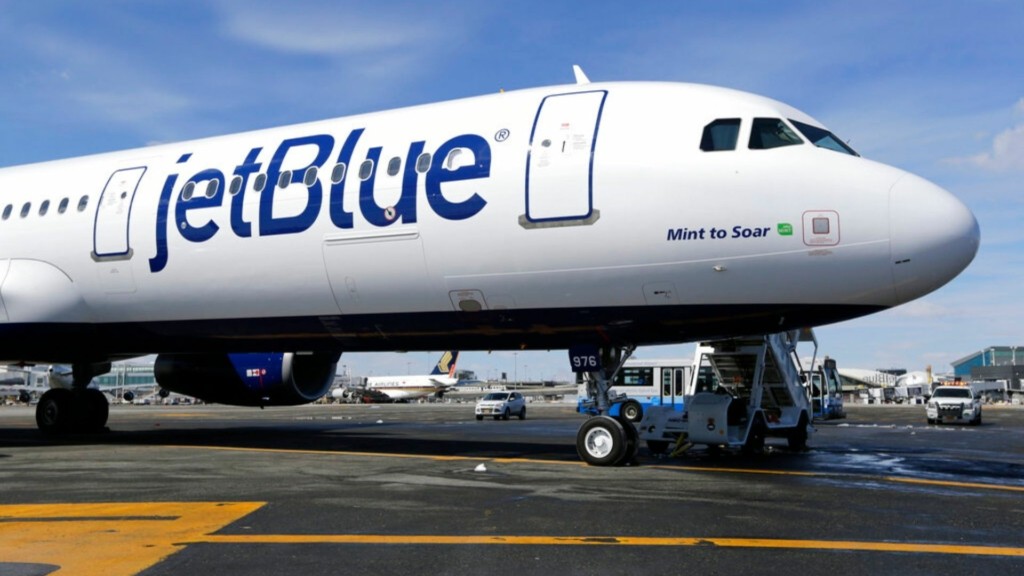 jetblue anagkastiki prosgeiosi – new