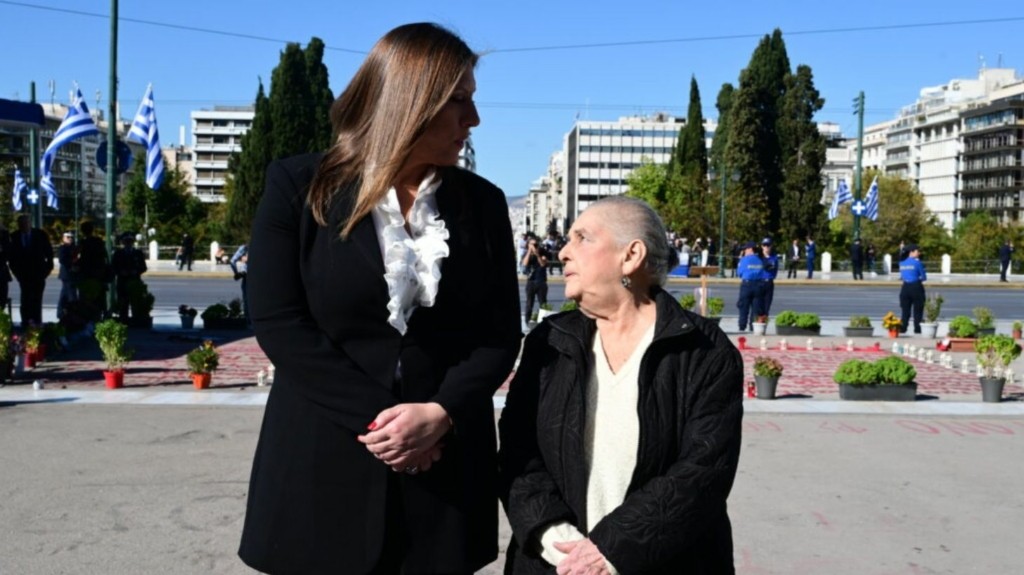 kwnstantopoulou_santa