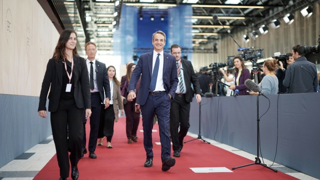 mitsotakis synodos
