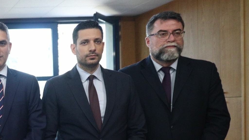 KYRANAKAIS OIKOMNOMOY NEW