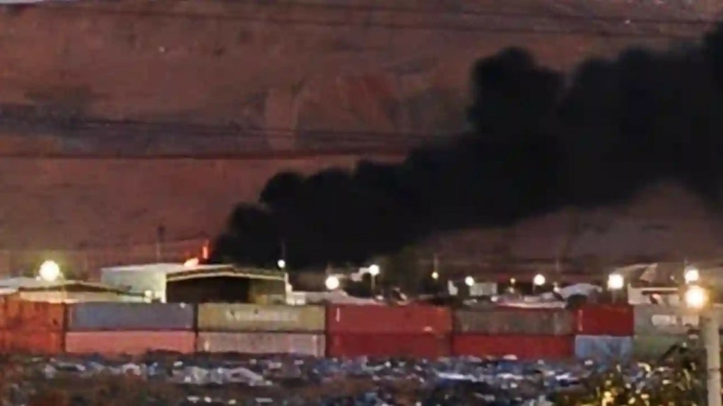 MixCollage-12-Nov-2025-11-56-PM-357