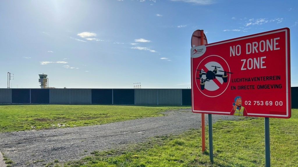 brussels airport drone