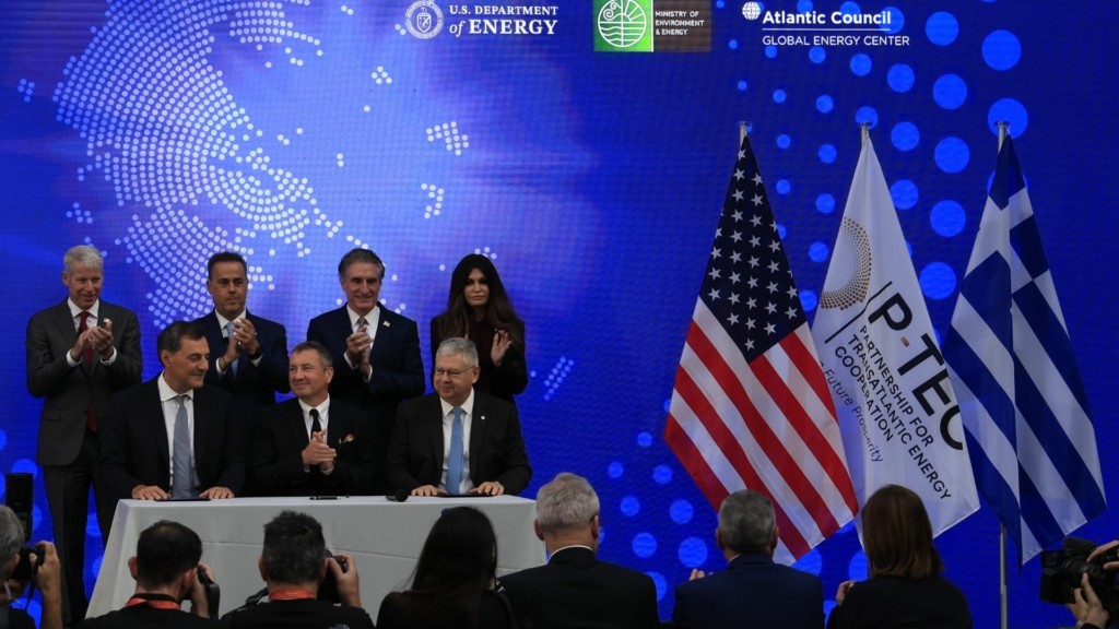 exxonmobil simfonia ellada – new