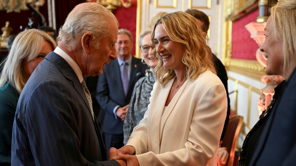 karolow winslet 55- new