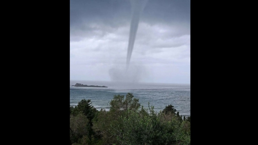 mathraki-ydrostrovilos