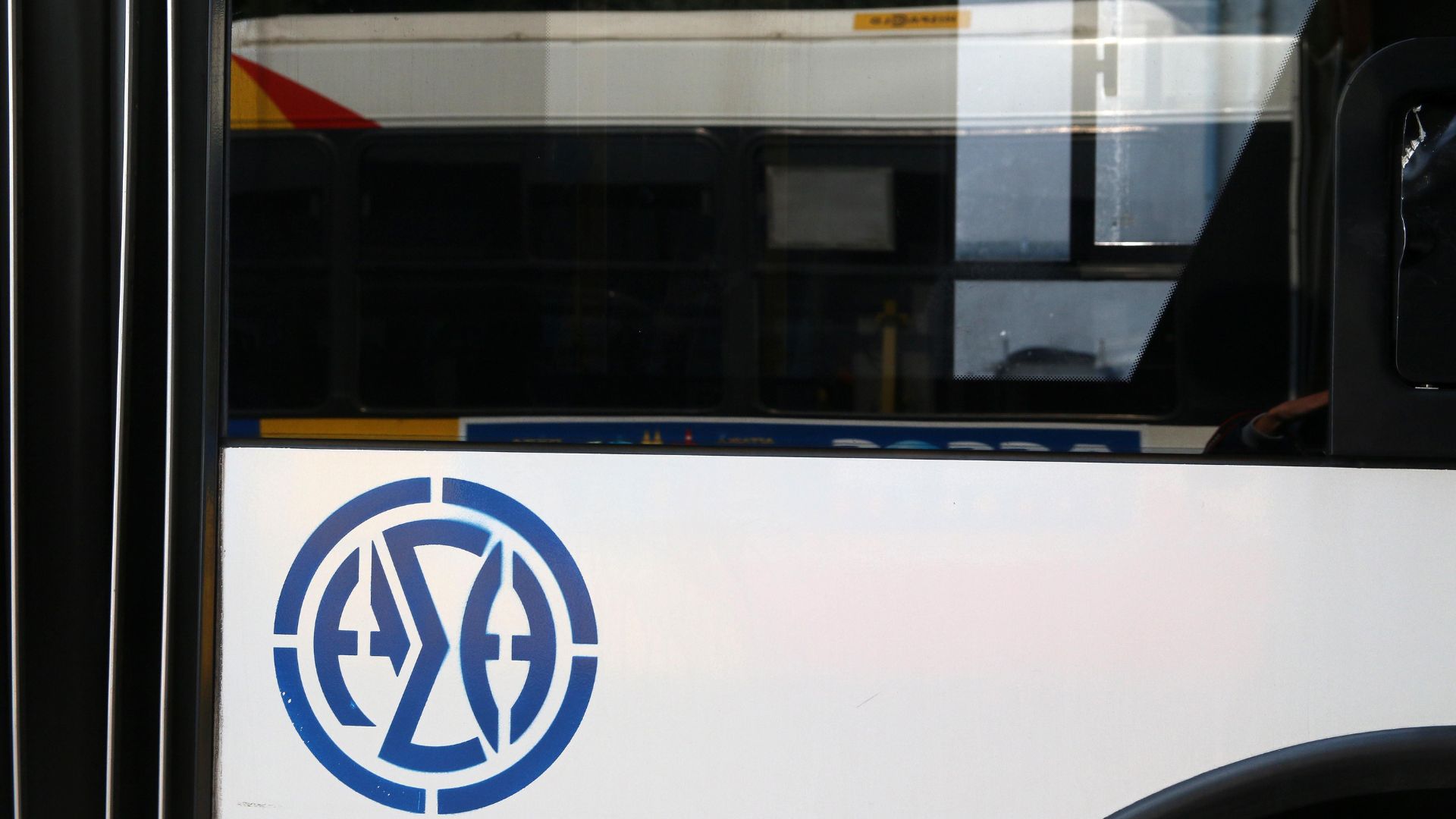 Θεσσαλονίκη: Λεωφορείο παρέσυρε 24χρονη πεζή – Μεταφέρθηκε στο νοσοκομείο