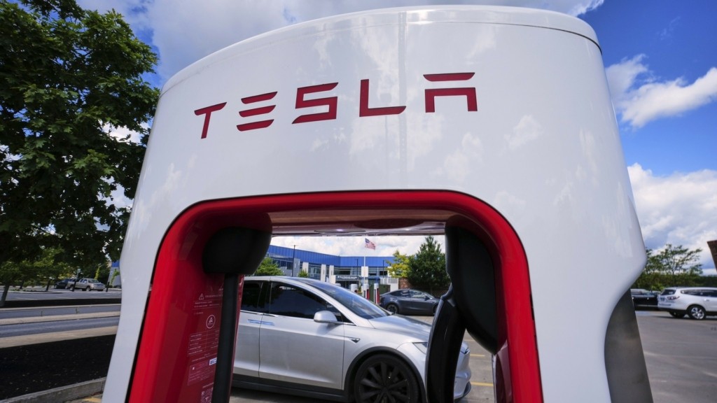 tesla_1711_1920-1080_new