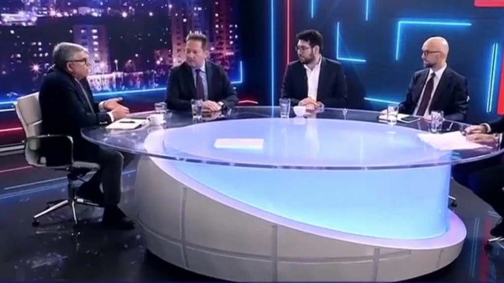 xatzis petsas kontra 77- new