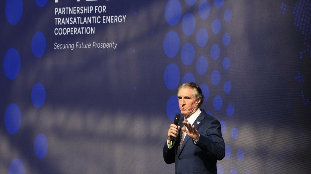 zappeio amerikanoi energeia