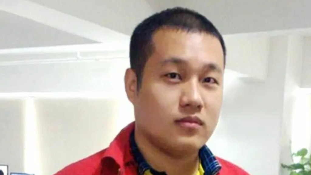 kina-disekatommyriouxos-paidia-musk