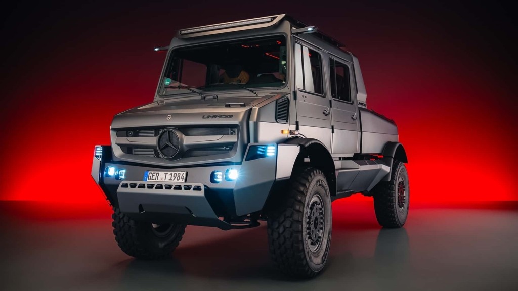 mercedes-benz-special-trucks-luxus-unimog-2026-9