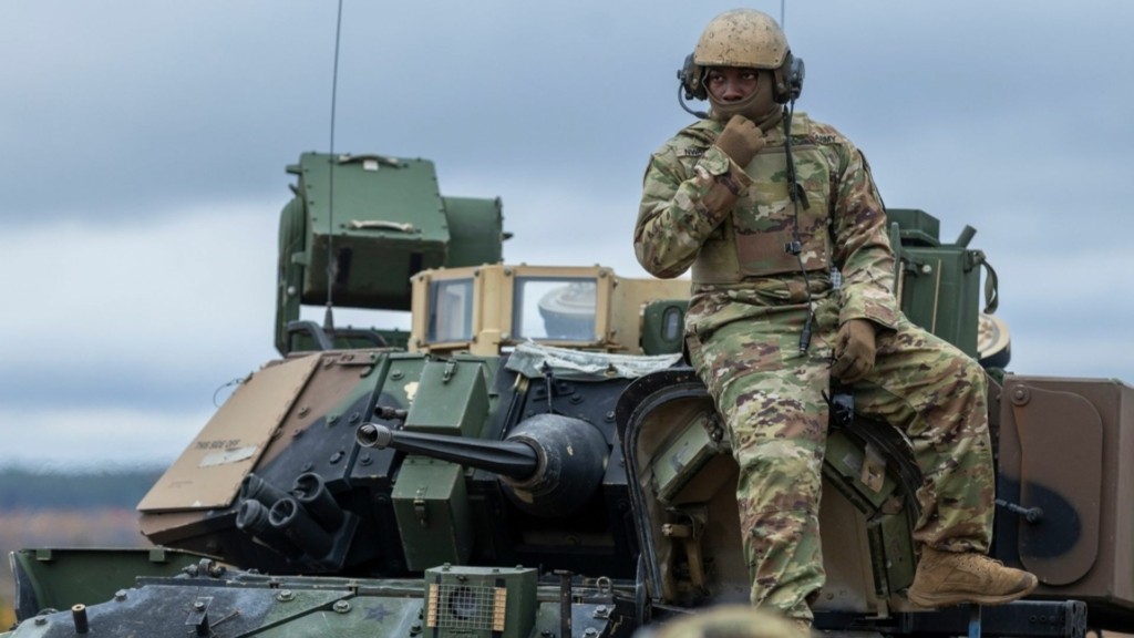 nato stratos 66- new