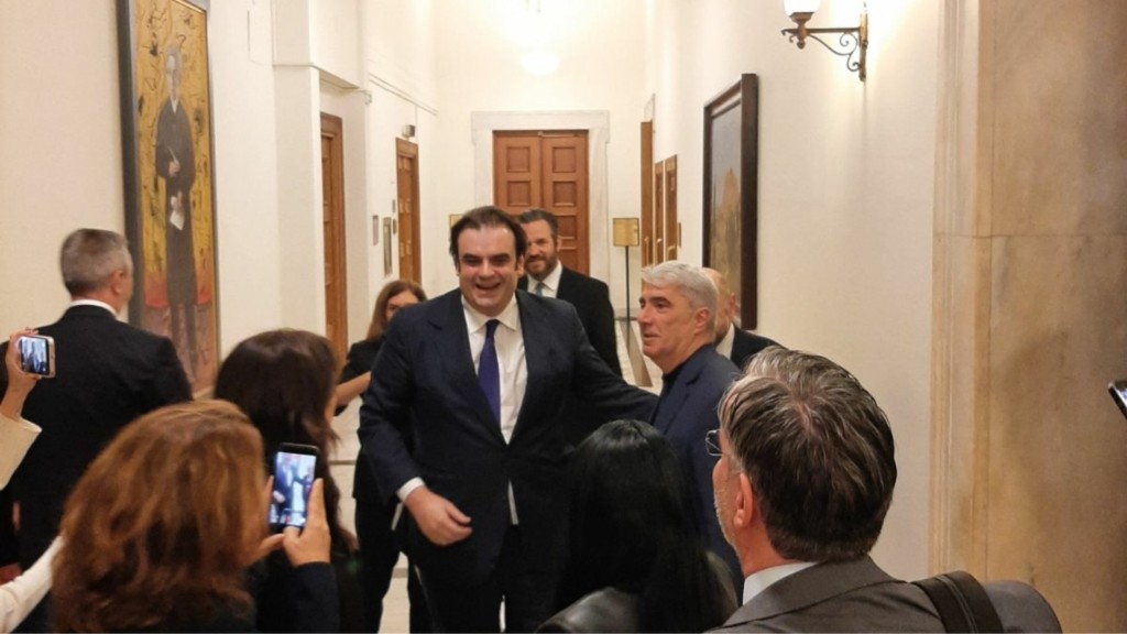 pierrakakis-vouli-345