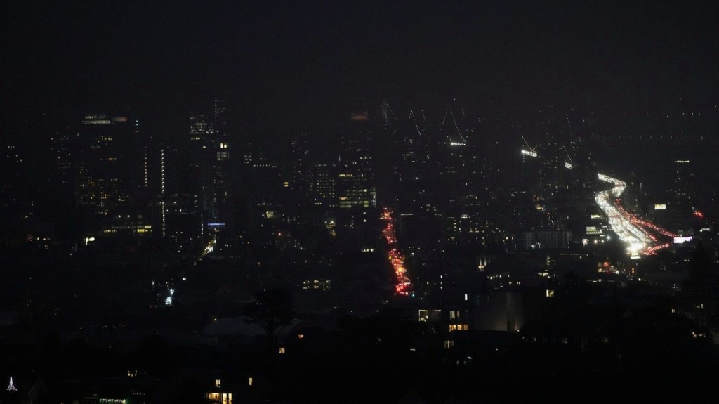 san_fransisco_diakopi_revmatos