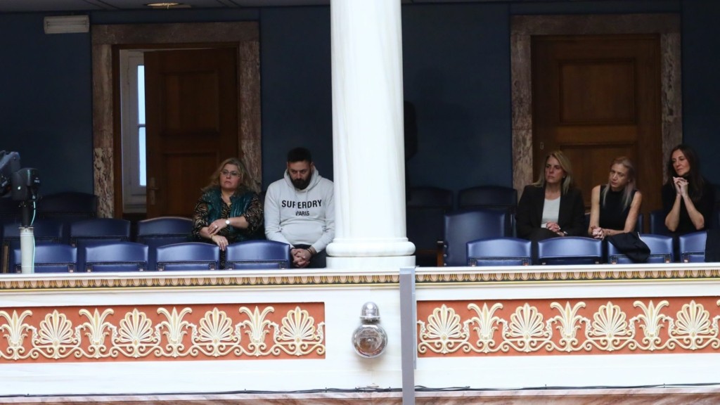 vouli theoreia siggeneis timatovn – new