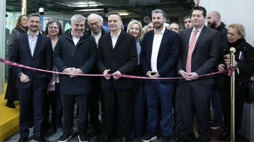 xaris_doukas_parking_new