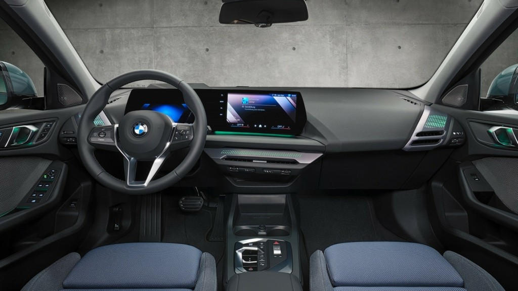 P90551945_highRes_the-all-new-bmw-1-se