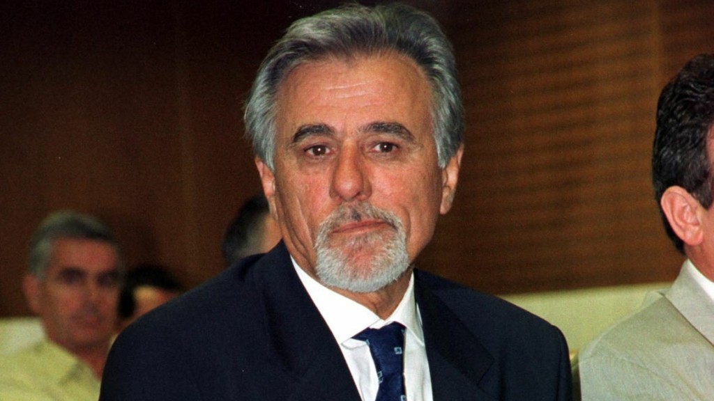 SPIROS_KARATZAFERIS_2301