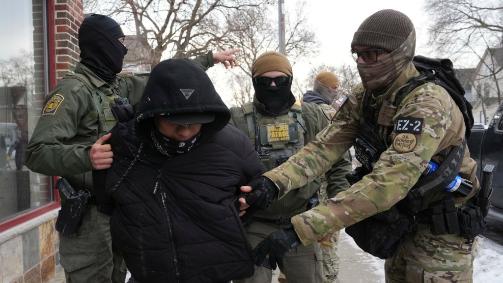 astynomikoi-minesota