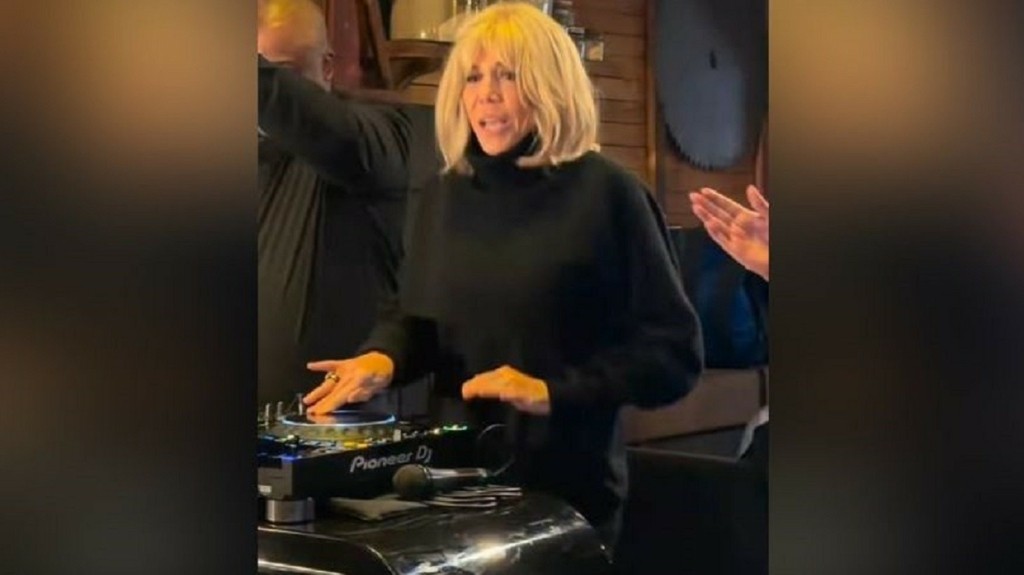 brigitte-macron-dj