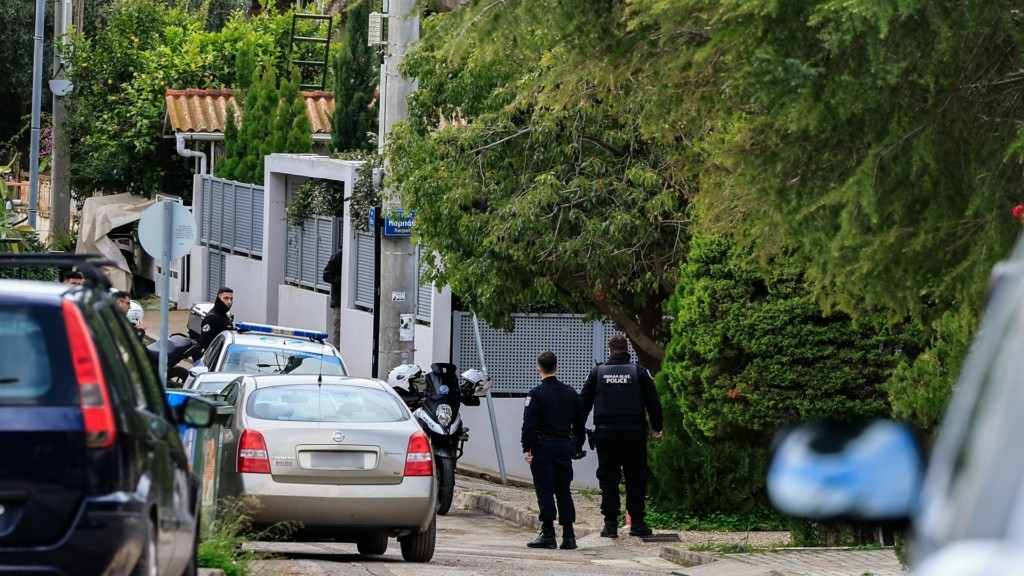 glyfada-patroktonos-astynomikoi