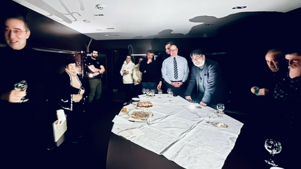 greek-embassy-kiev-eksot