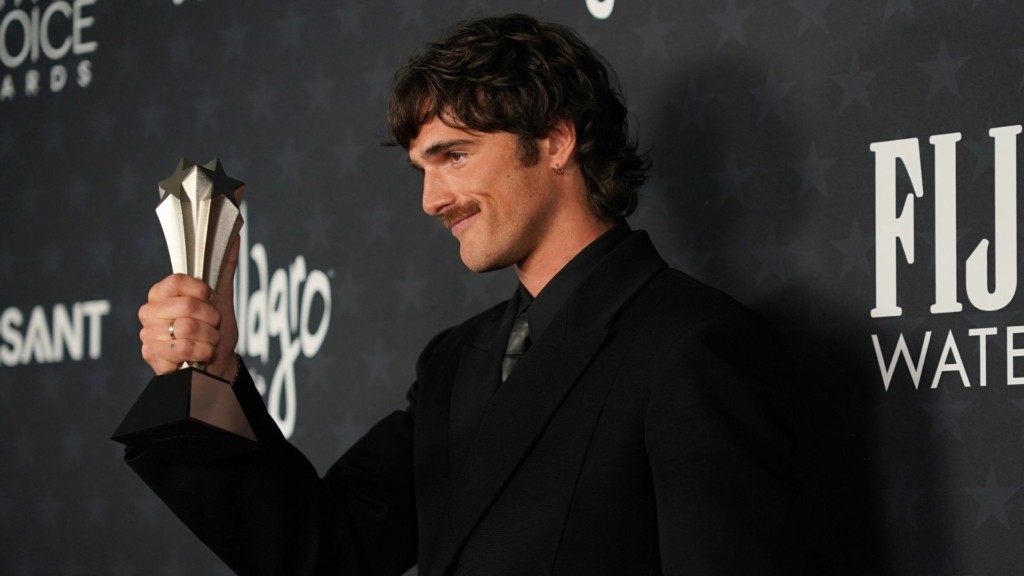 jacob elordi 88- new