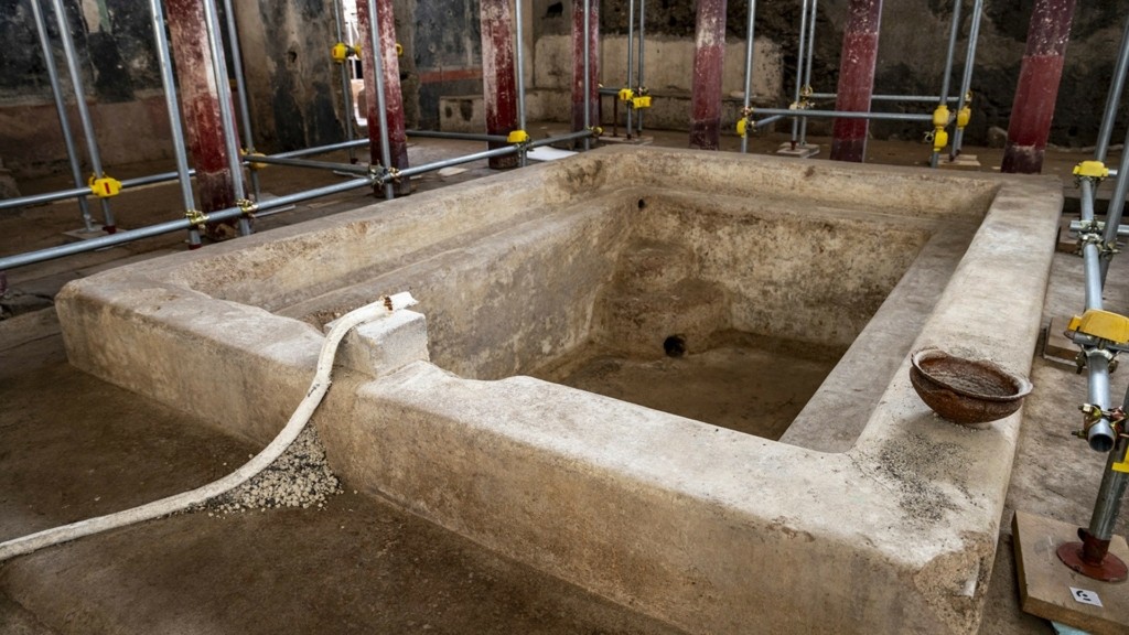 pompeii bath