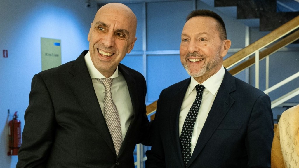 stournaras- bratakos 88- new