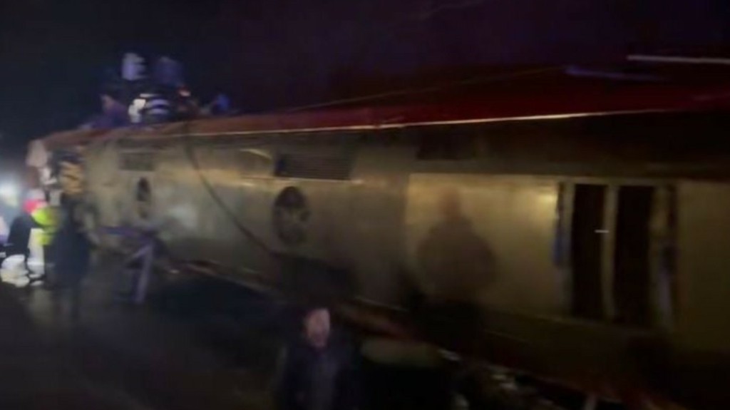 sygkrosi-trena-ispania