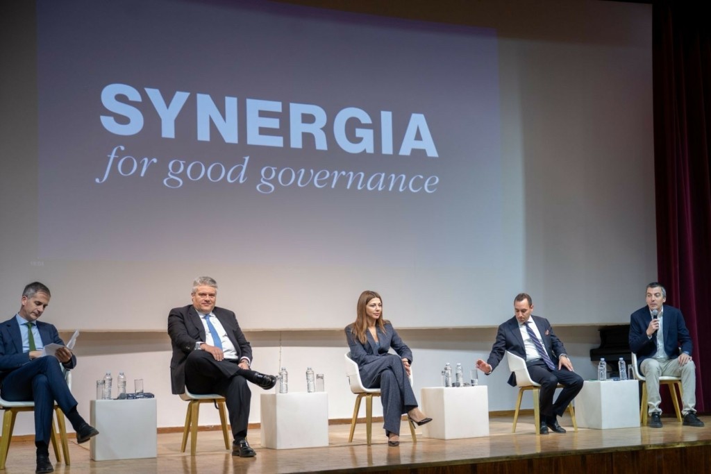 synergia-panel-sofia-zaxaraki