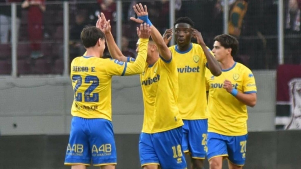 aelpanaitolikoslarisa11