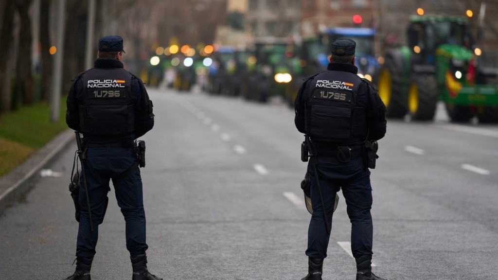 astynomia ispania – new