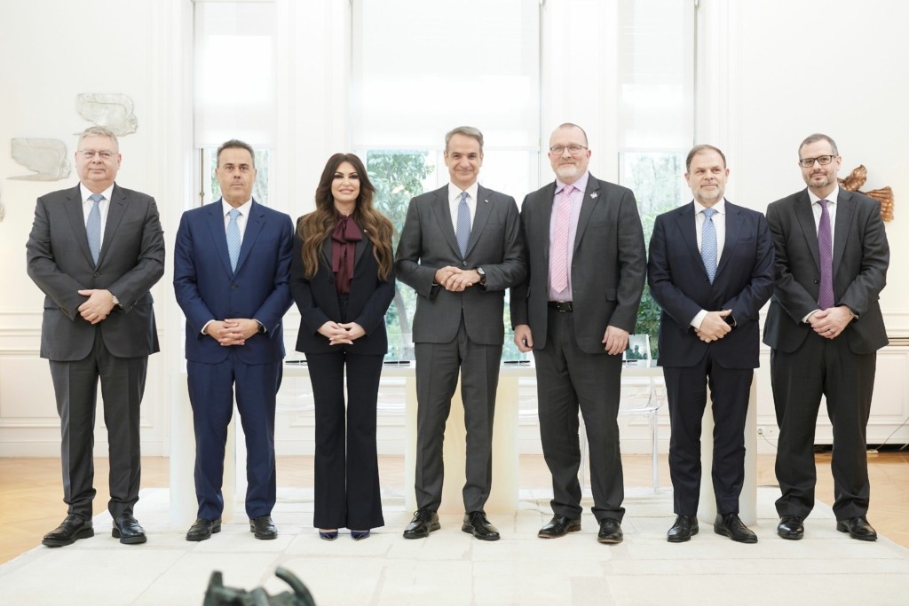 helleniq-energy-chevron-4