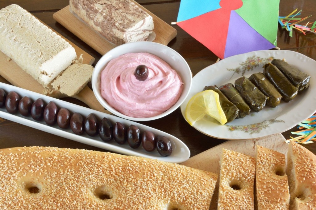 kathara deftera trapezi