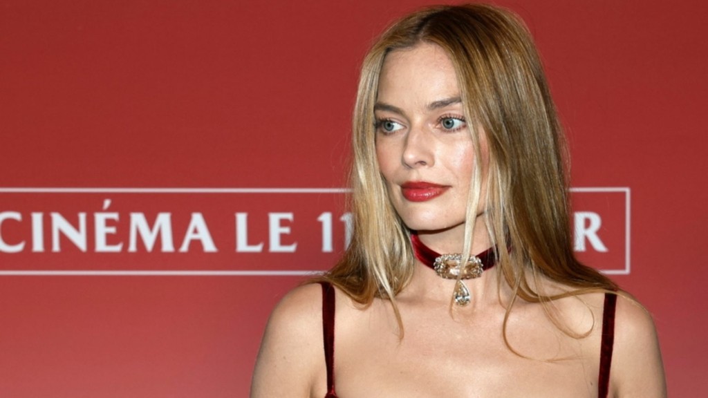 margot robbie 99- new