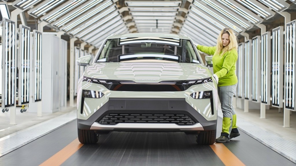 skoda-auto-steps-up-production-in-2025_bd360a38
