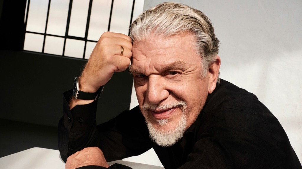 vouros-mia-nyxta-menei-5